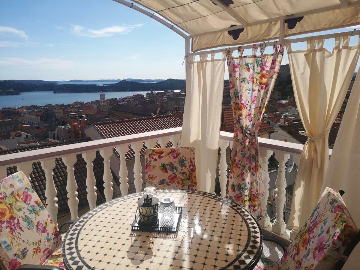 Apartment Lorena シベニク エクステリア 写真
